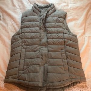 Grey puffy vest